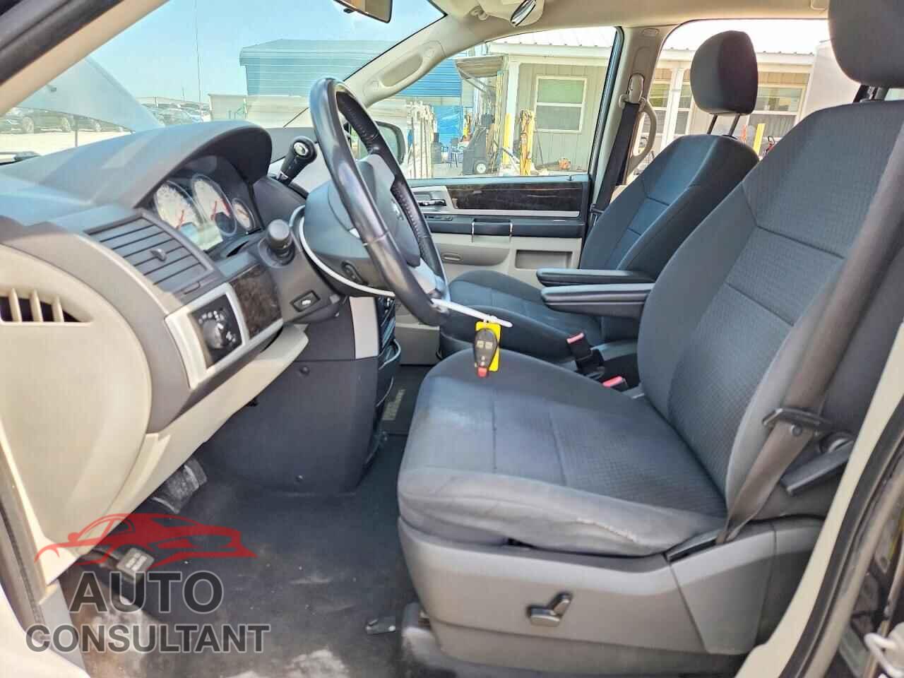 DODGE CARAVAN 2010 - 2D4RN5D14AR121133