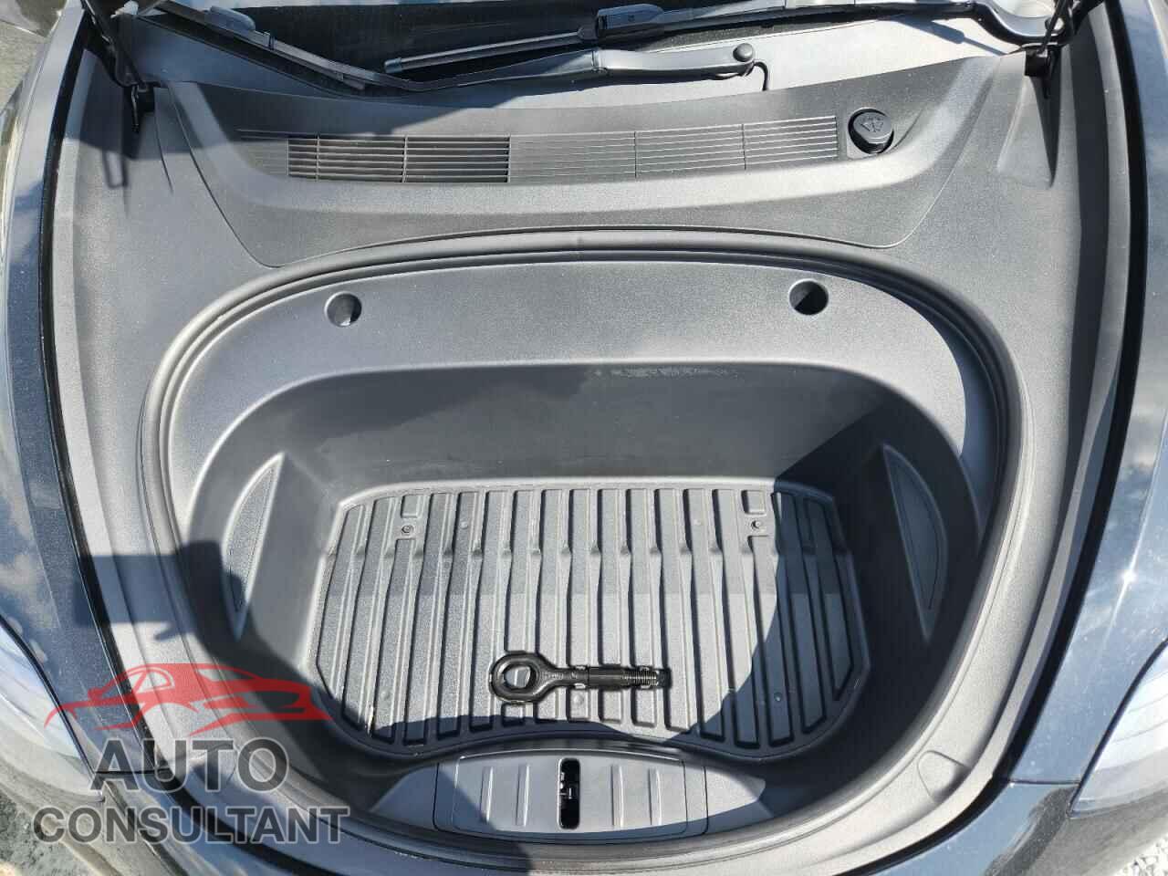 TESLA MODEL 3 2023 - 5YJ3E1EA3PF457225