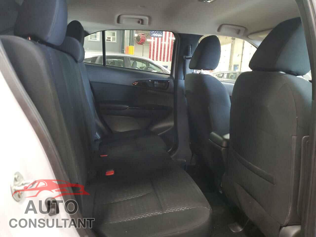 MITSUBISHI ECLIPSE 2023 - JA4ATVAA4PZ006853
