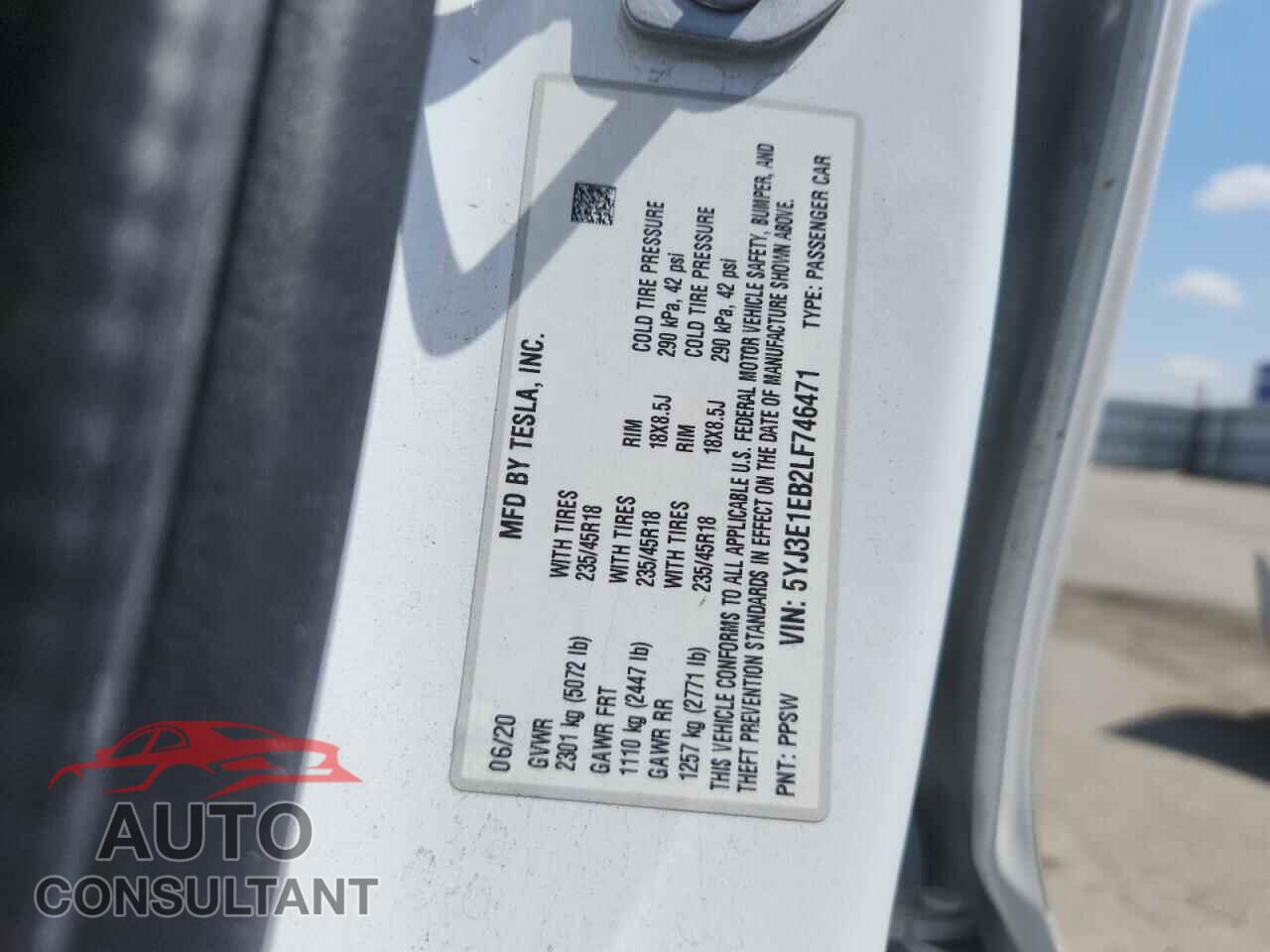 TESLA MODEL 3 2020 - 5YJ3E1EB2LF746471