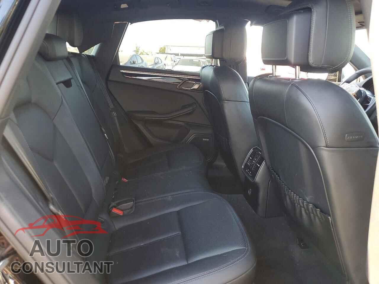PORSCHE MACAN 2017 - WP1AA2A5XHLB83195