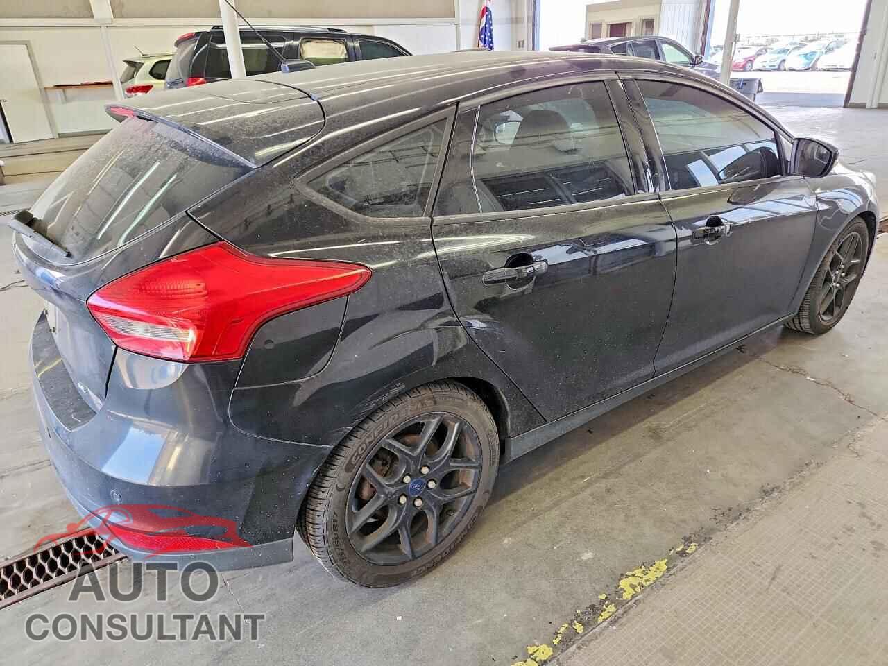 FORD FOCUS 2016 - 1FADP3K26GL238883