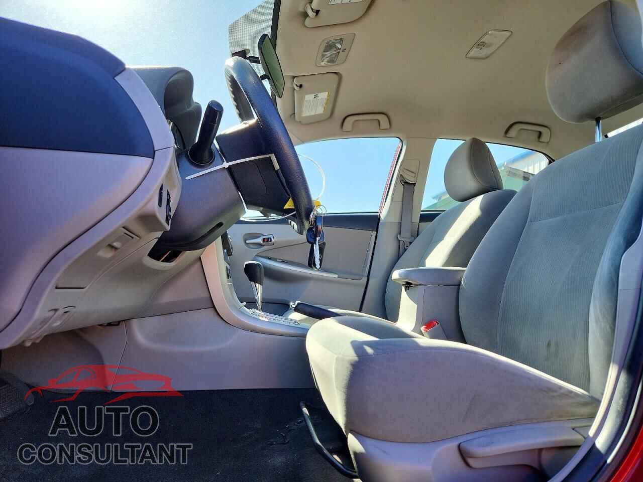 TOYOTA COROLLA 2011 - 2T1BU4EEXBC710363