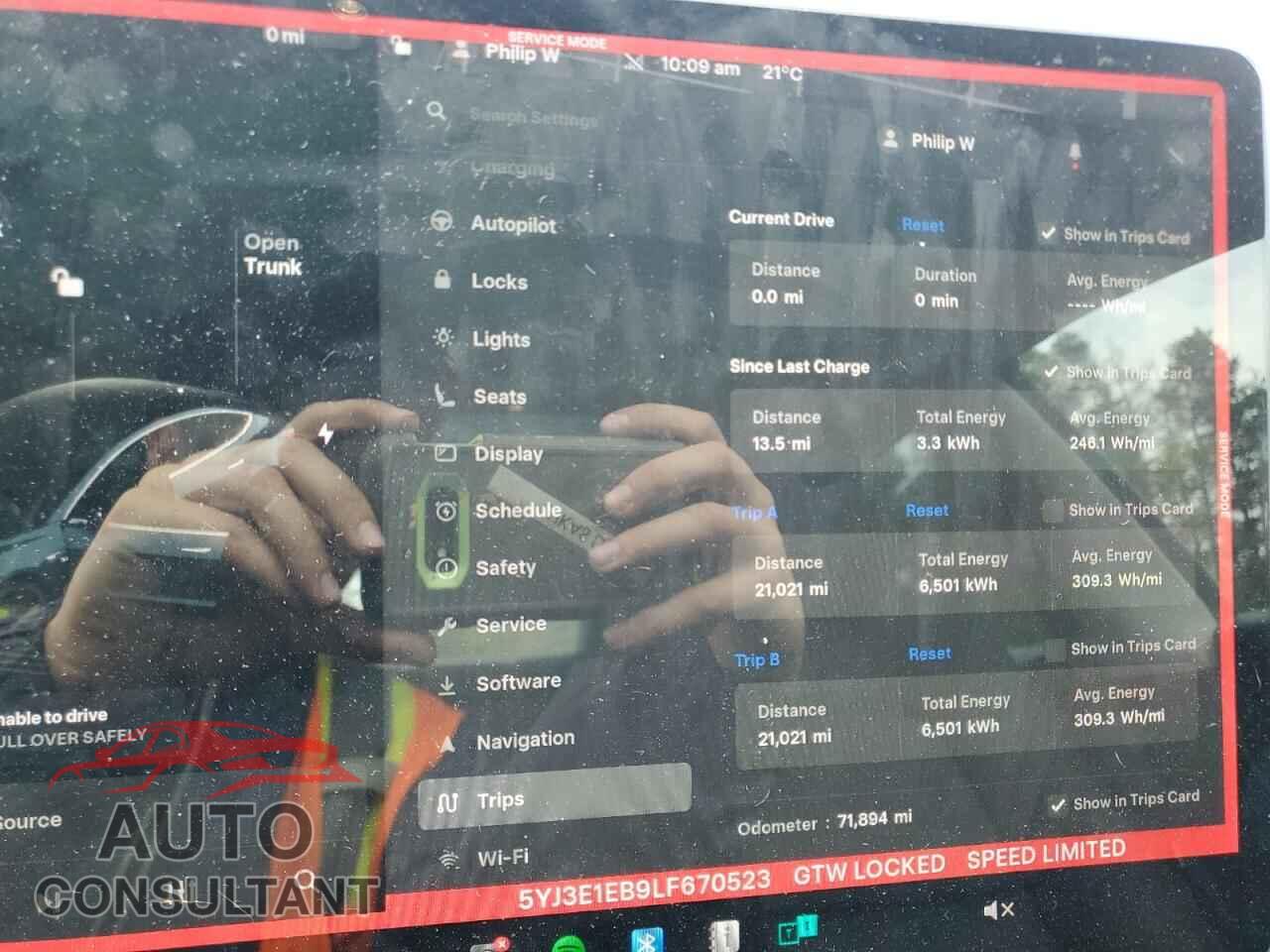 TESLA MODEL 3 2020 - 5YJ3E1EB9LF670523