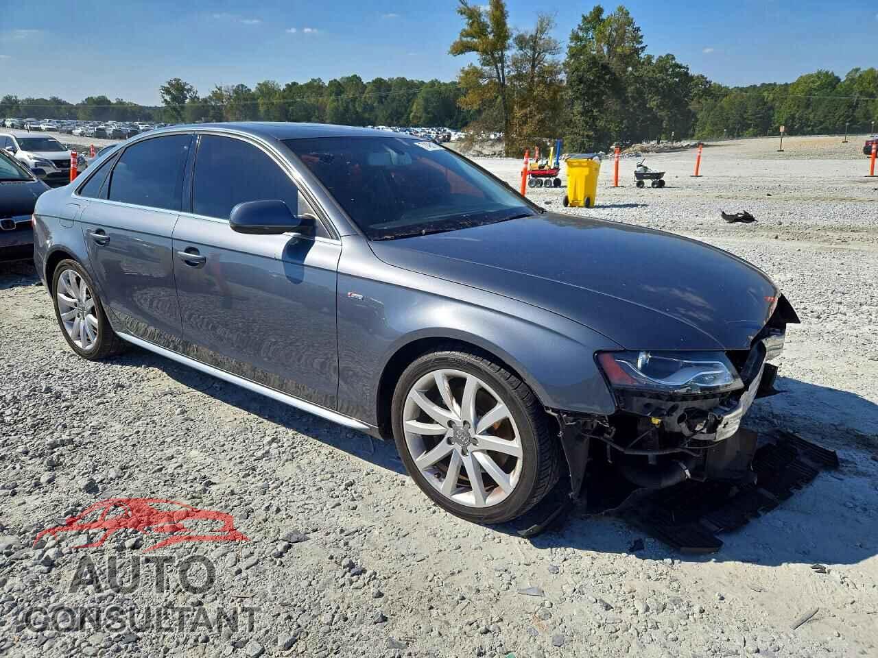 AUDI A4 2012 - WAUFFAFL8CA115344