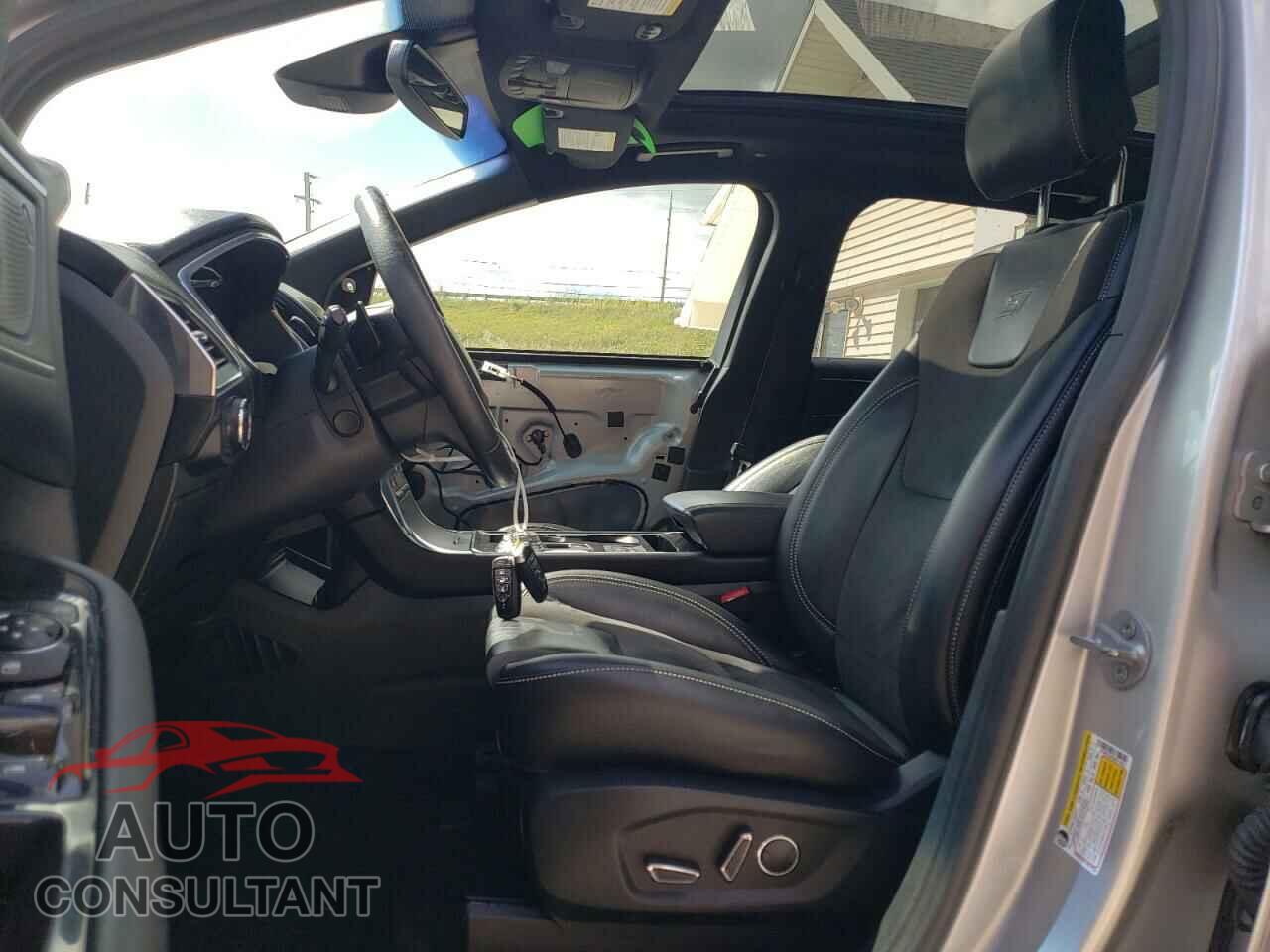 FORD EDGE 2019 - 2FMPK4AP9KBC18852