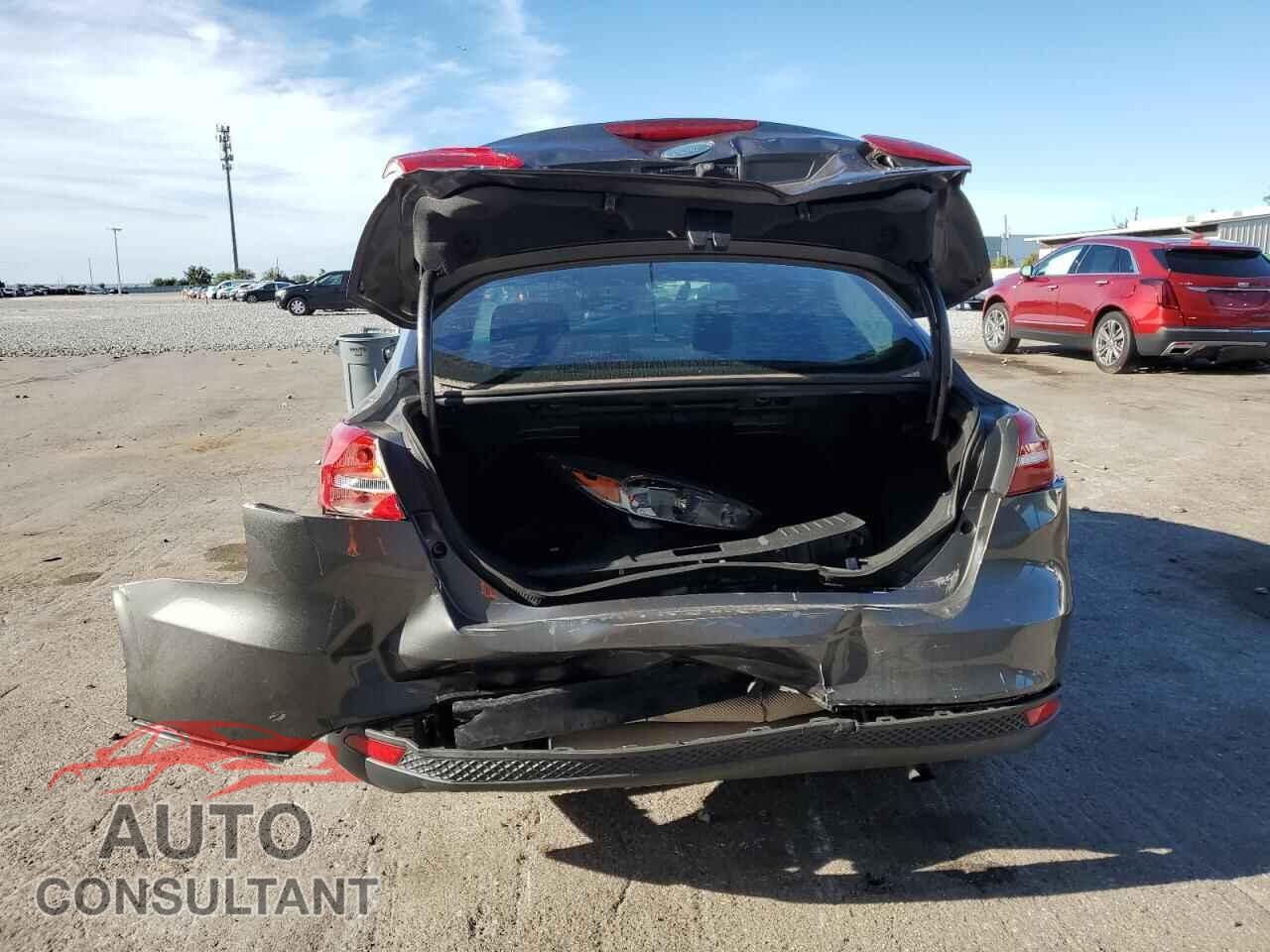 FORD FOCUS 2018 - 1FADP3FE1JL299988