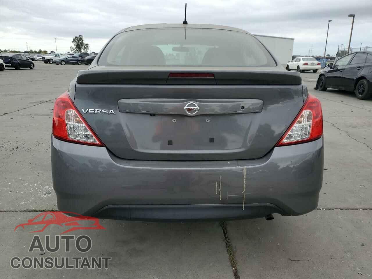NISSAN VERSA 2019 - 3N1CN7AP3KL824098