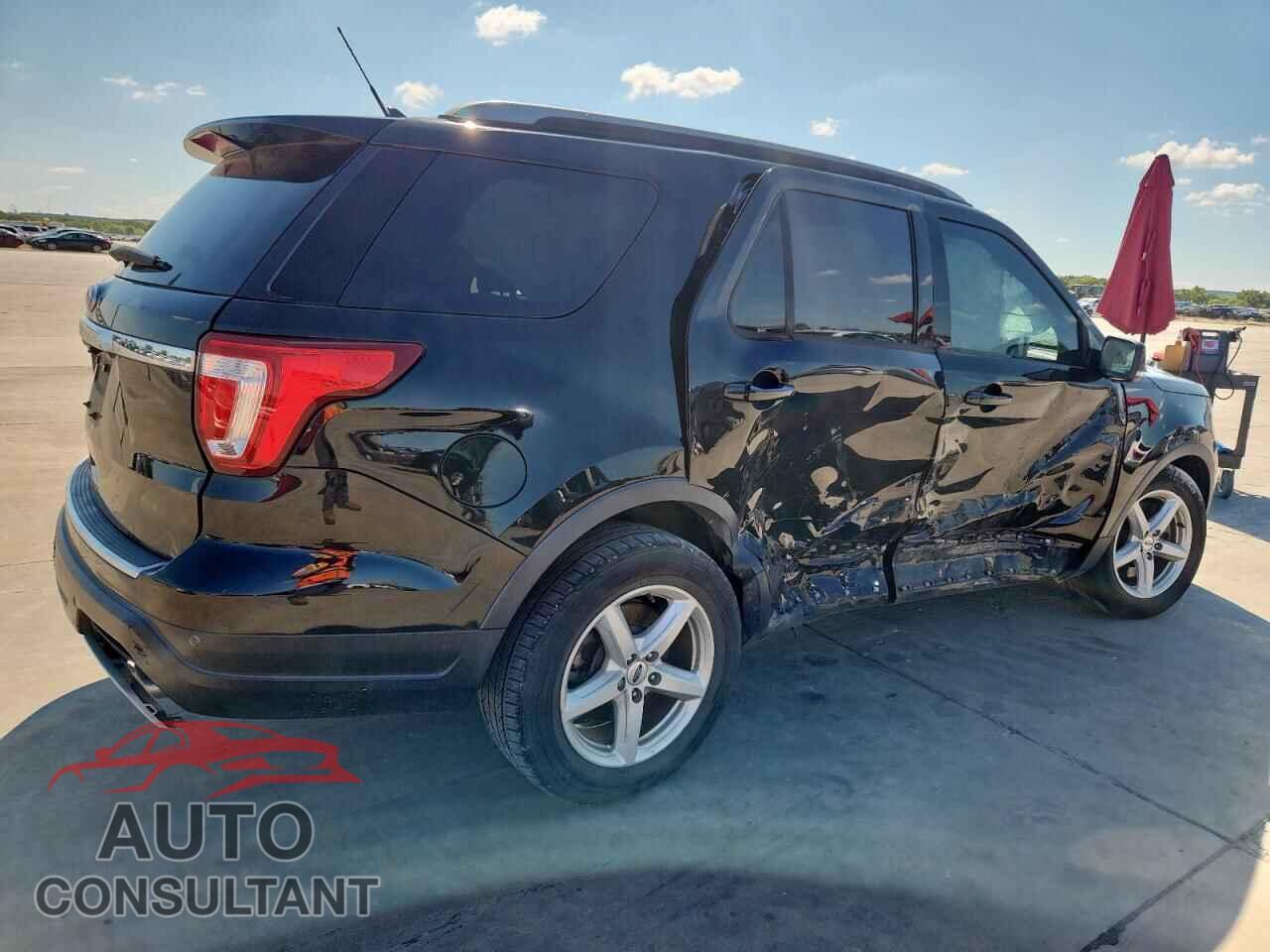 FORD EXPLORER 2018 - 1FM5K7D82JGB42122