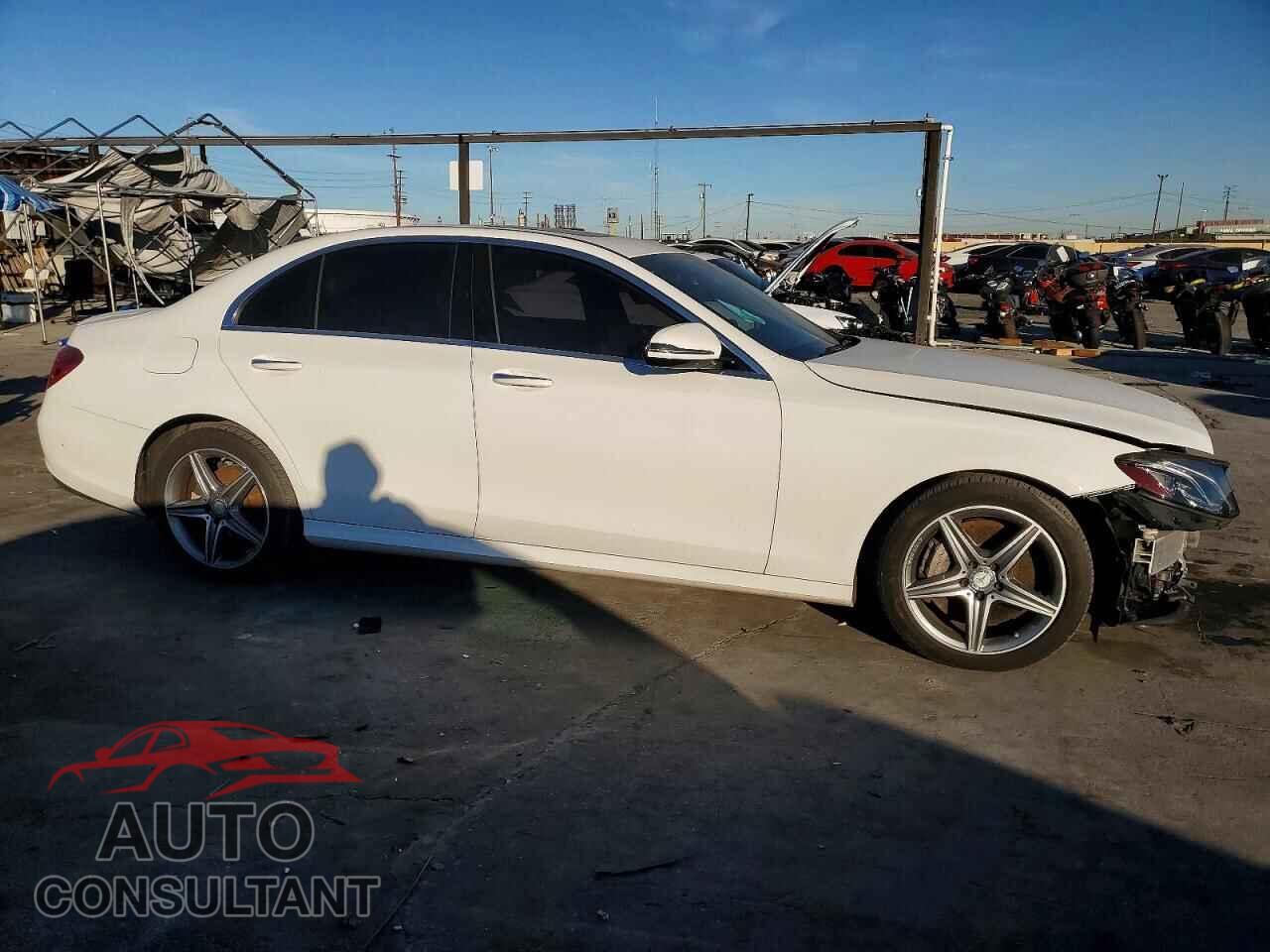 MERCEDES-BENZ E-CLASS 2017 - WDDZF4JB8HA042702