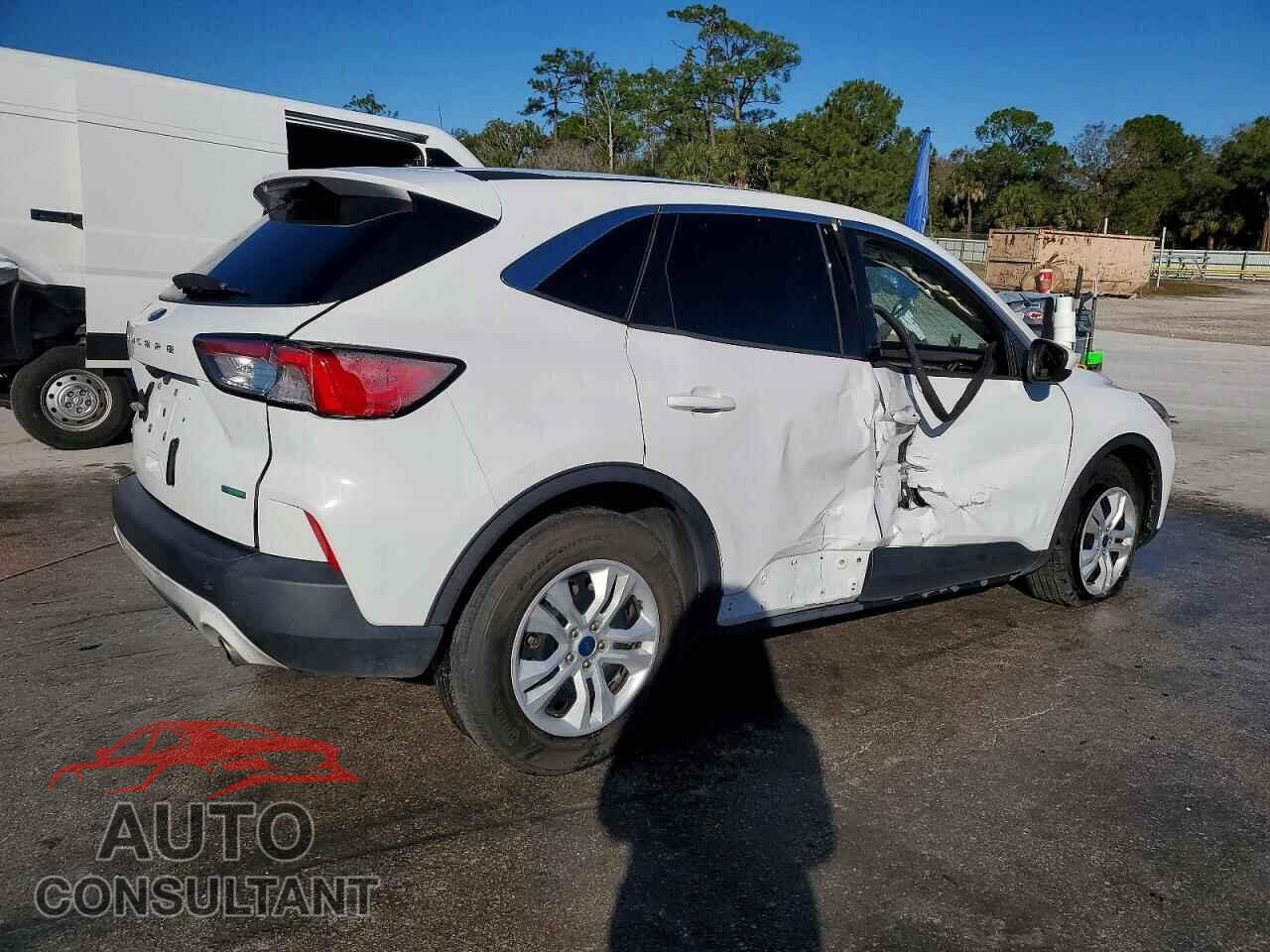 FORD ESCAPE 2020 - 1FMCU0G60LUA81859