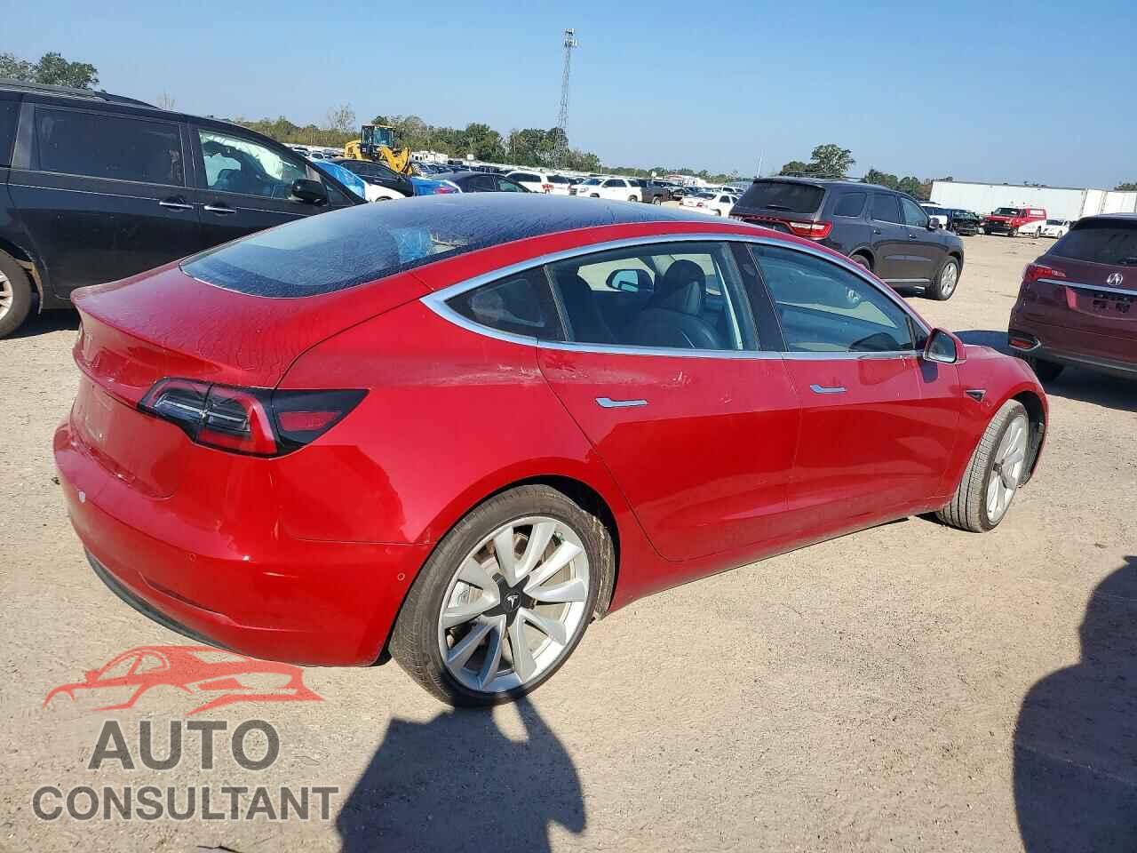 TESLA MODEL 3 2018 - 5YJ3E1EAXJF050137