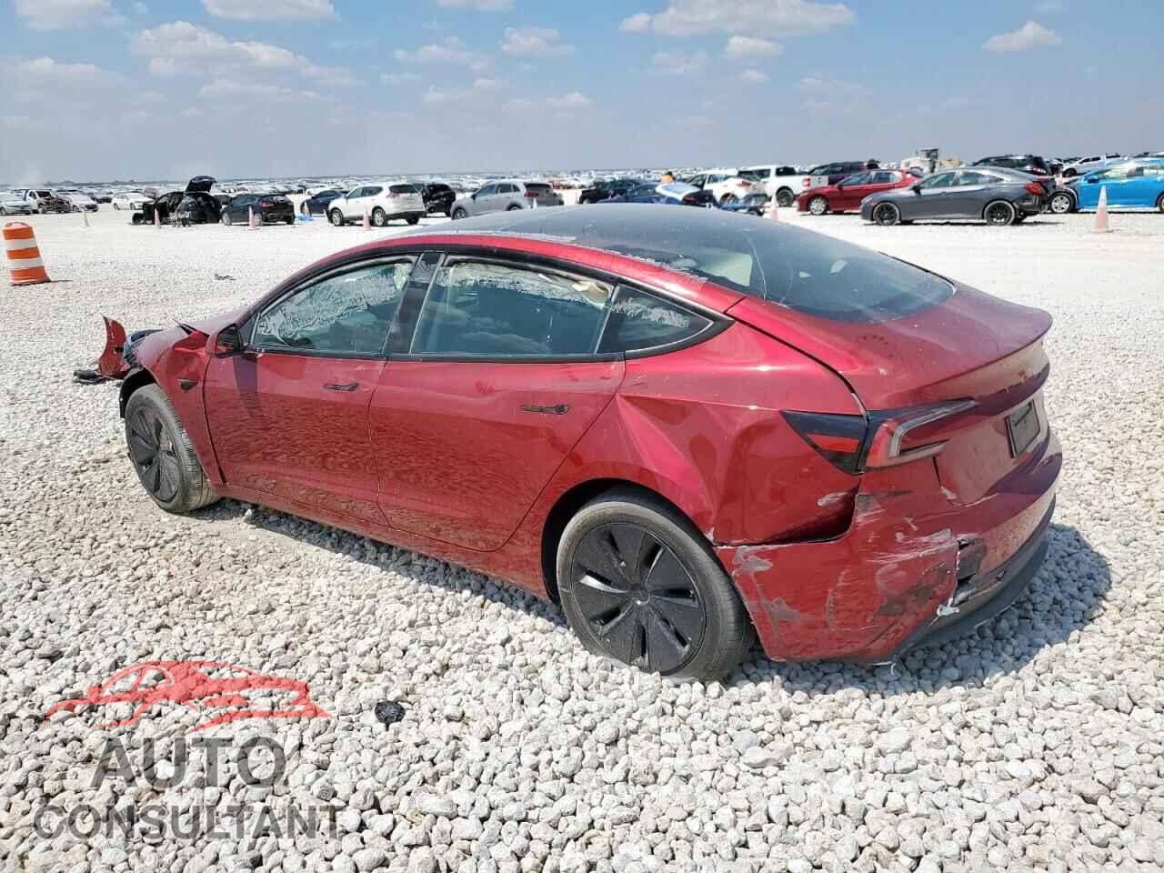 TESLA MODEL 3 2025 - 5YJ3E1EB2SF908520