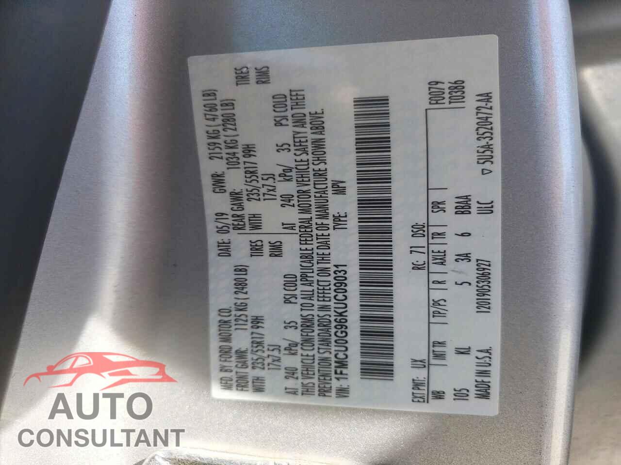 FORD ESCAPE 2019 - 1FMCU0G96KUC09031