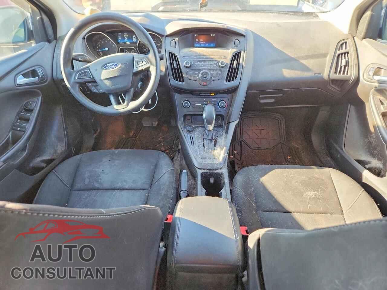 FORD FOCUS 2018 - 1FADP3F22JL288715