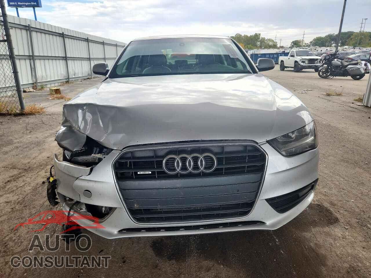 AUDI A4 2014 - WAUBFAFL4EN001173