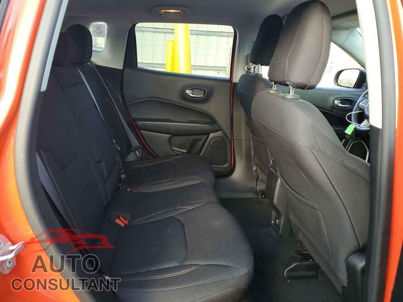 JEEP COMPASS 2017 - 3C4NJDAB8HT673160