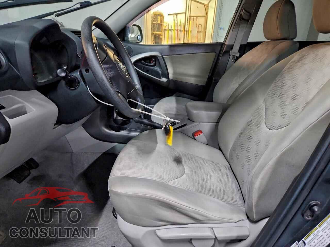 TOYOTA RAV4 2011 - 2T3BF4DV3BW106591