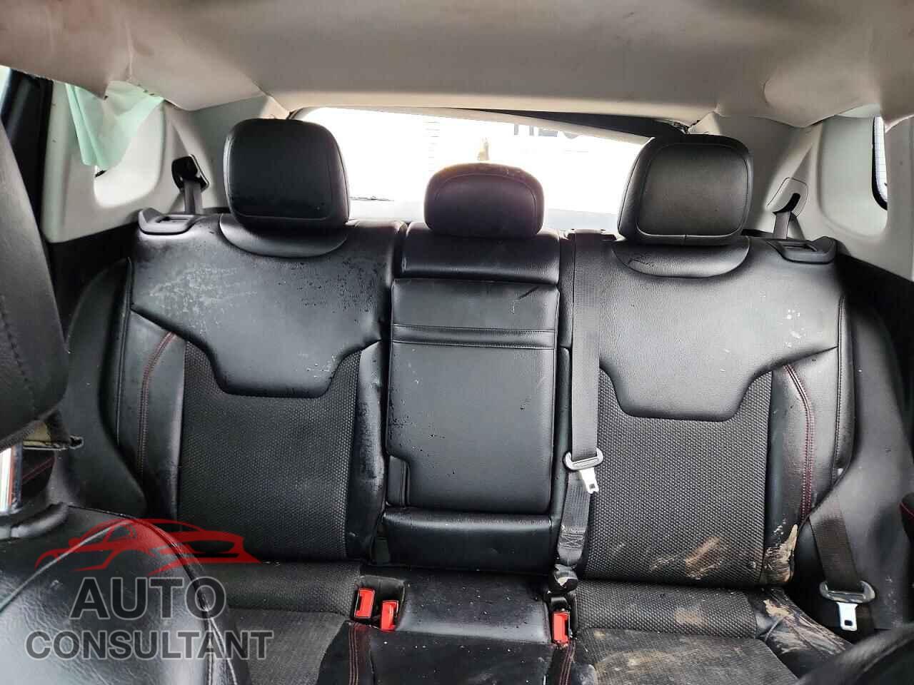 JEEP COMPASS 2017 - 3C4NJDDB5HT624073
