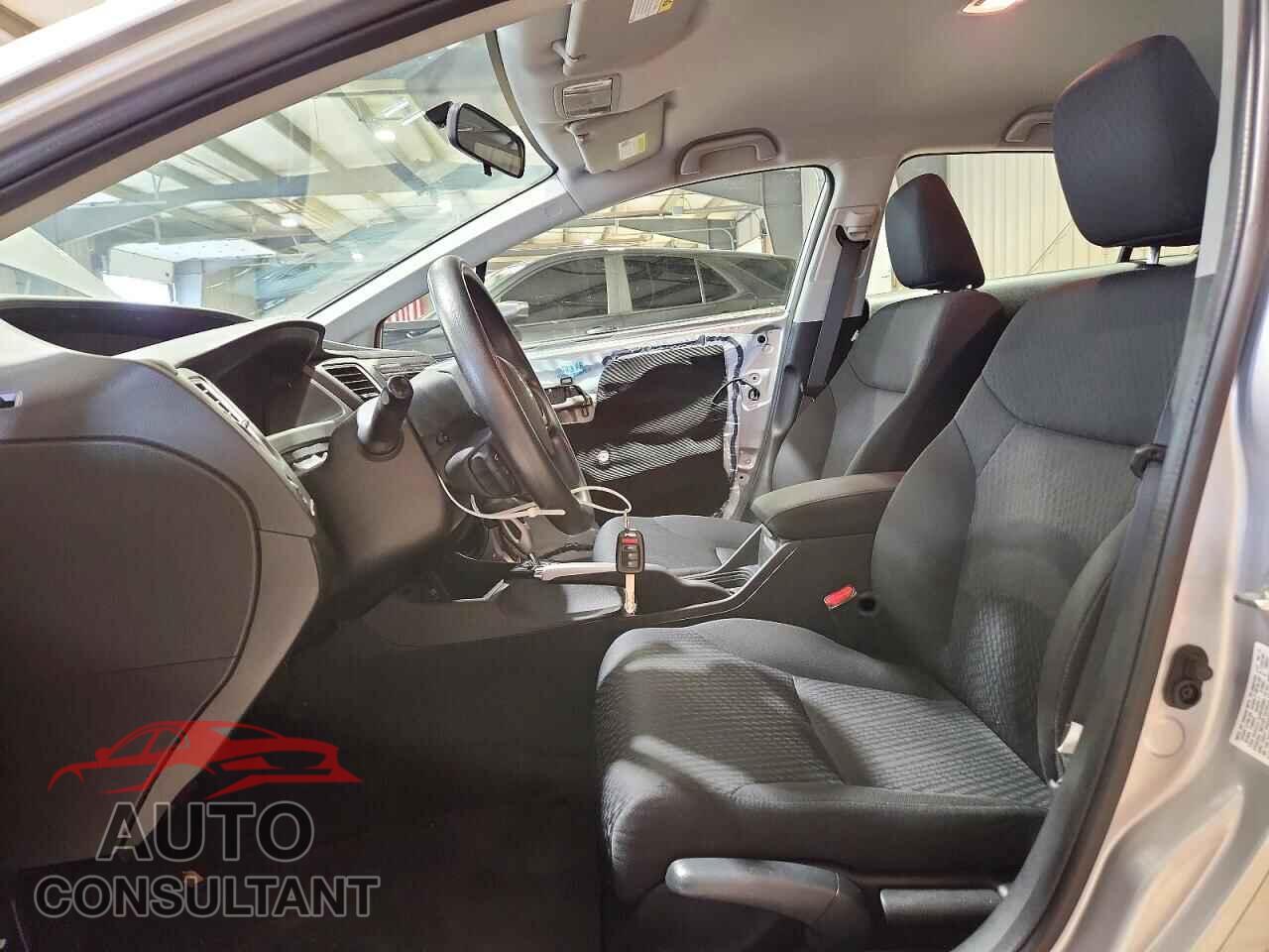 HONDA CIVIC 2015 - 19XFB2F54FE108401