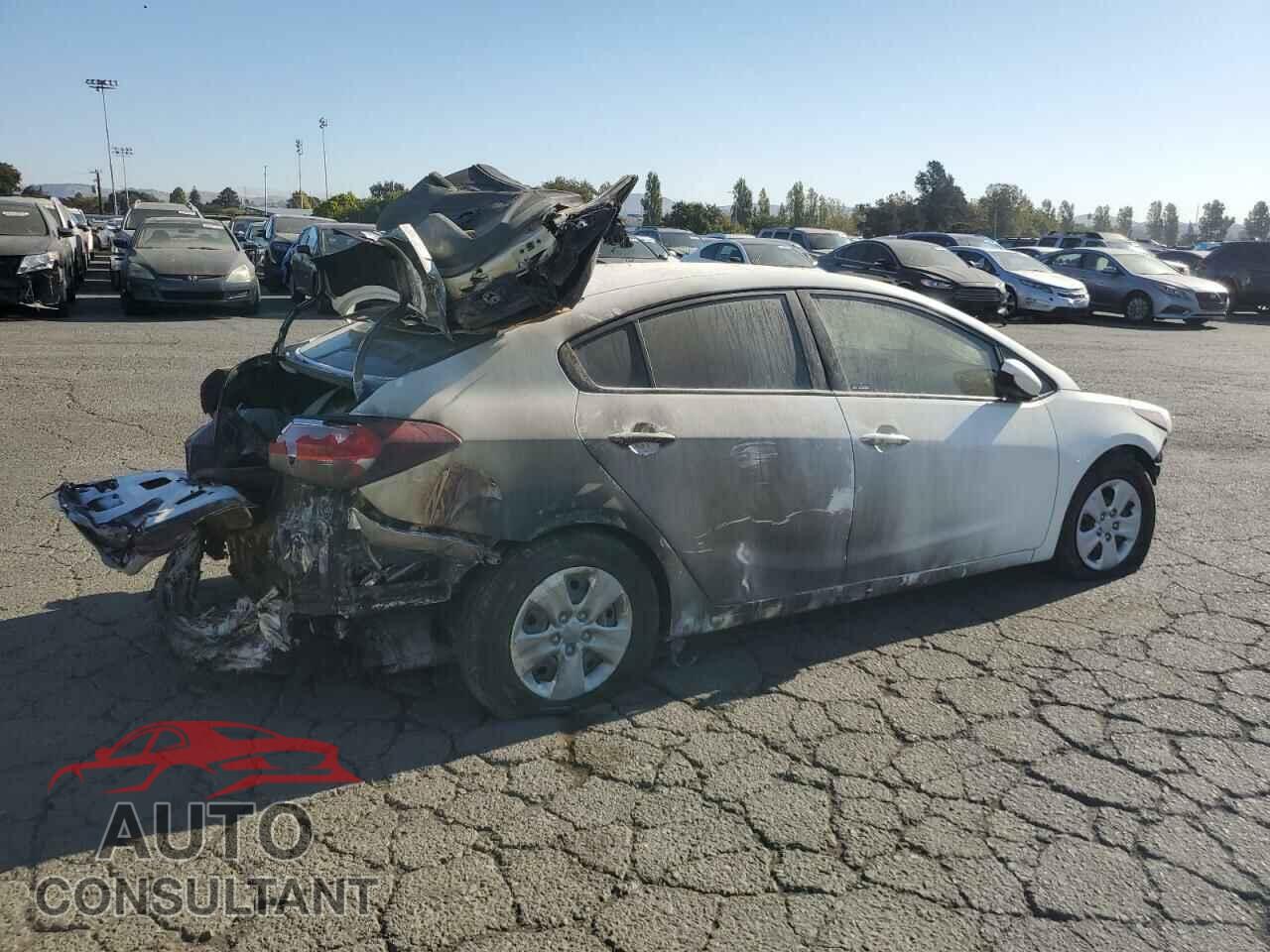 KIA FORTE 2017 - 3KPFK4A7XHE057574