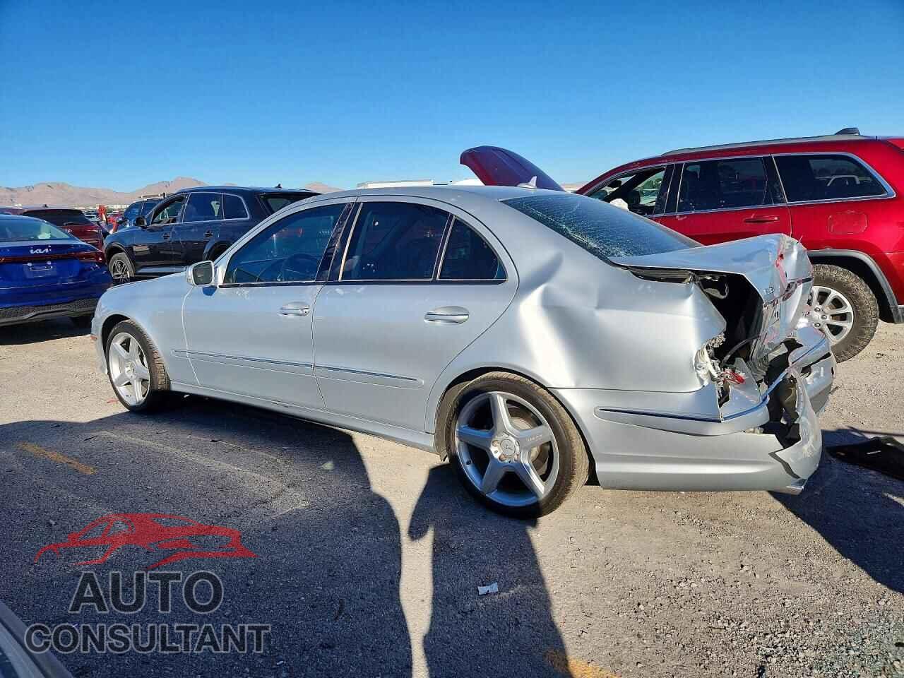 MERCEDES-BENZ E-CLASS 2009 - WDBUF56XX9B433861