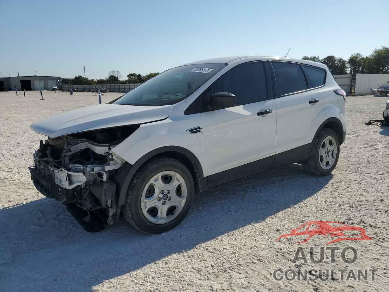 FORD ESCAPE 2018 - 1FMCU0F70JUB83069