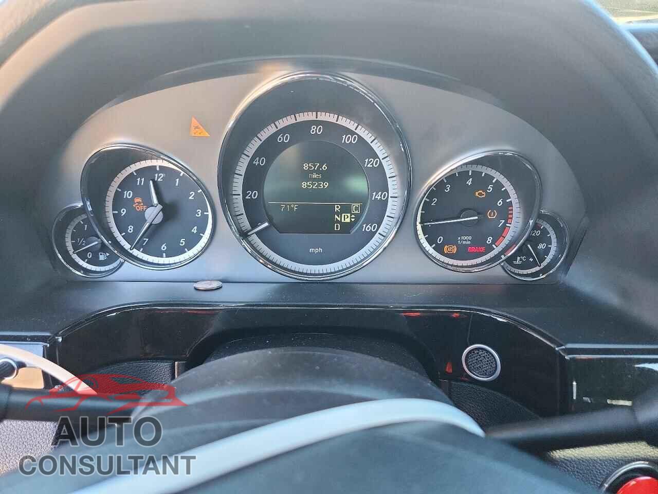 MERCEDES-BENZ E-CLASS 2010 - WDDHF8HB0AA103555