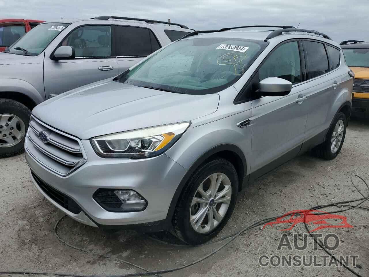 FORD ESCAPE 2017 - 1FMCU0G93HUD35503