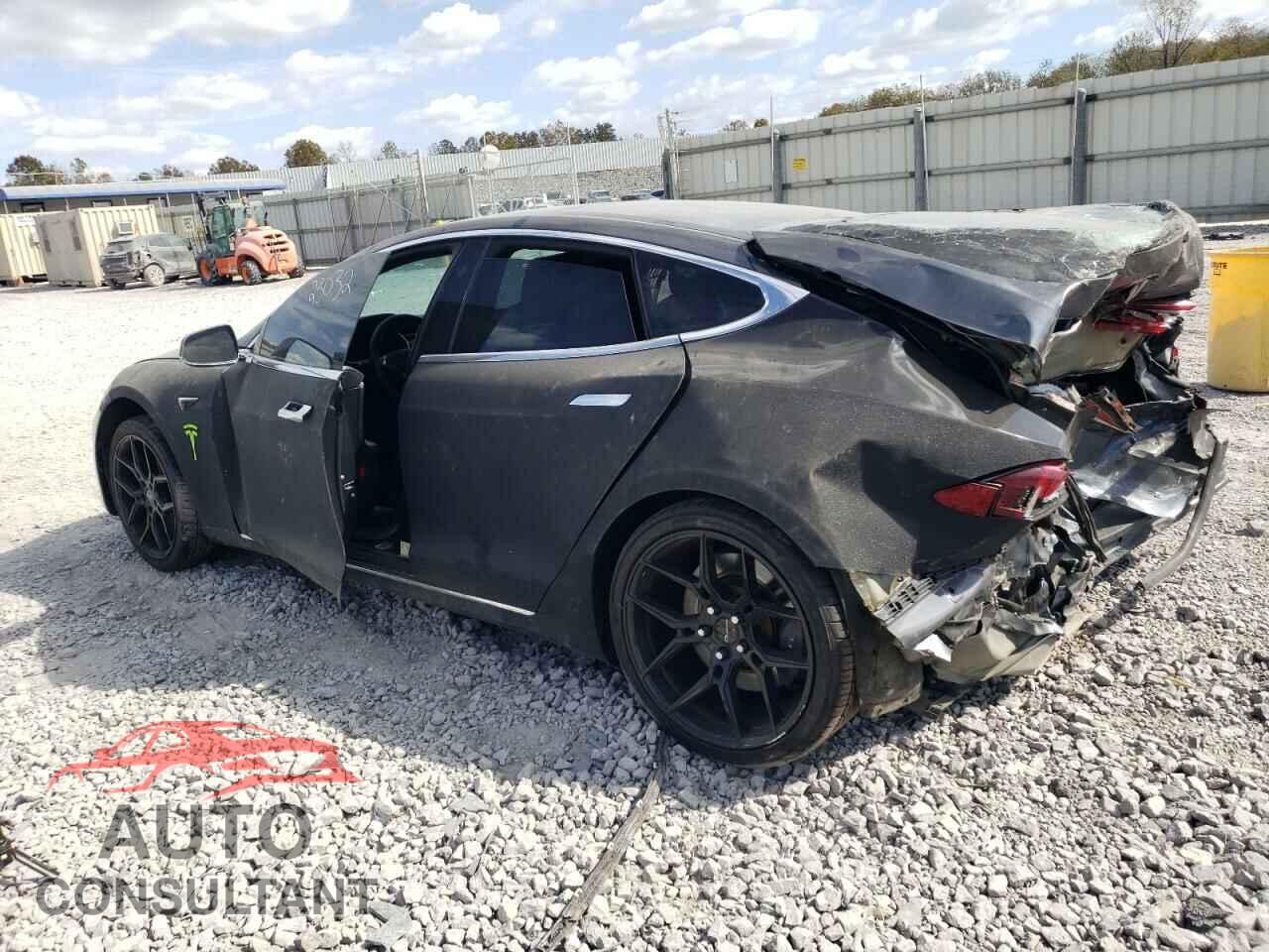 TESLA MODEL S 2017 - 5YJSA1E15HF201595