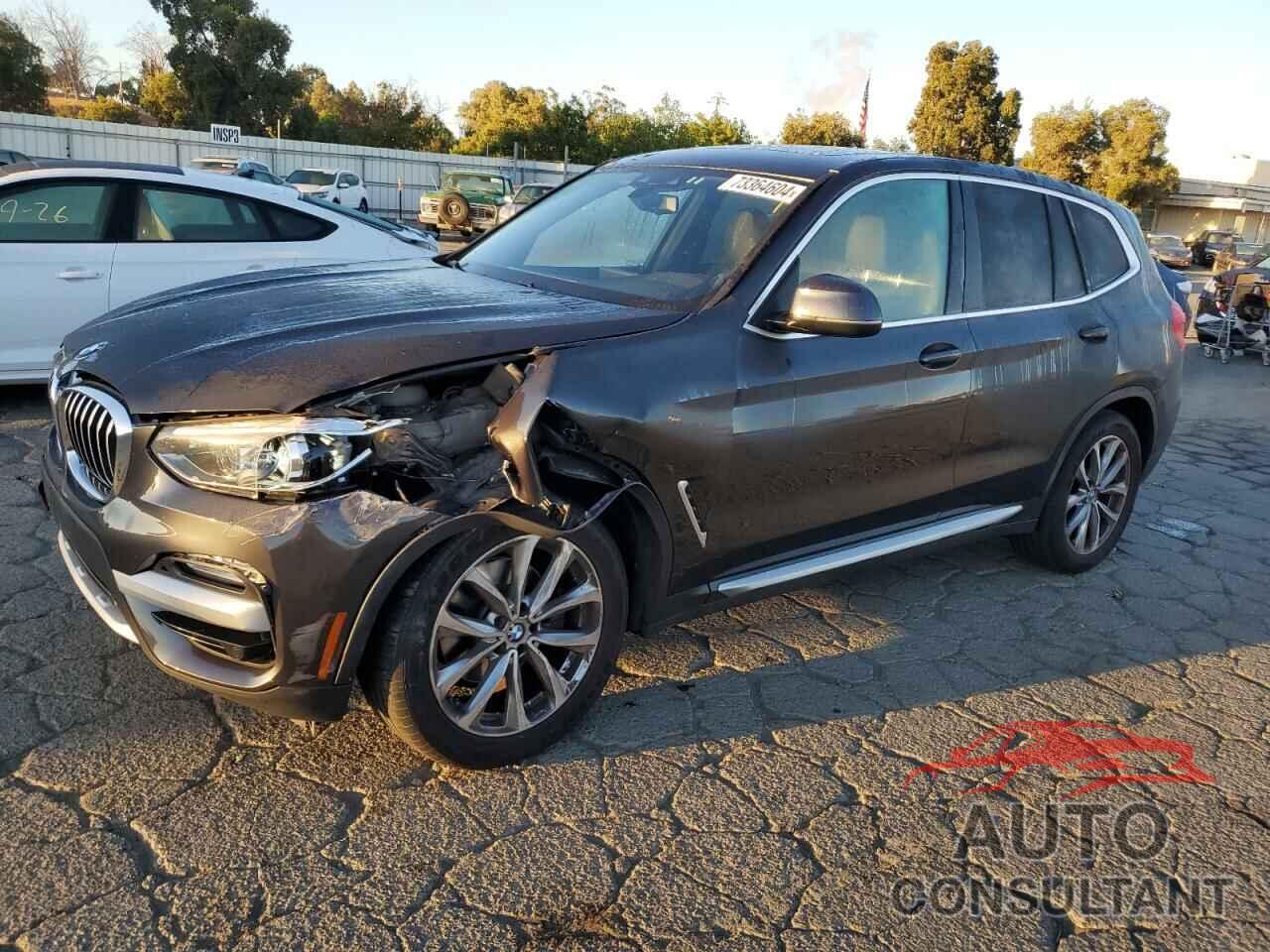 BMW X3 2018 - 5UXTR9C54JLD68407