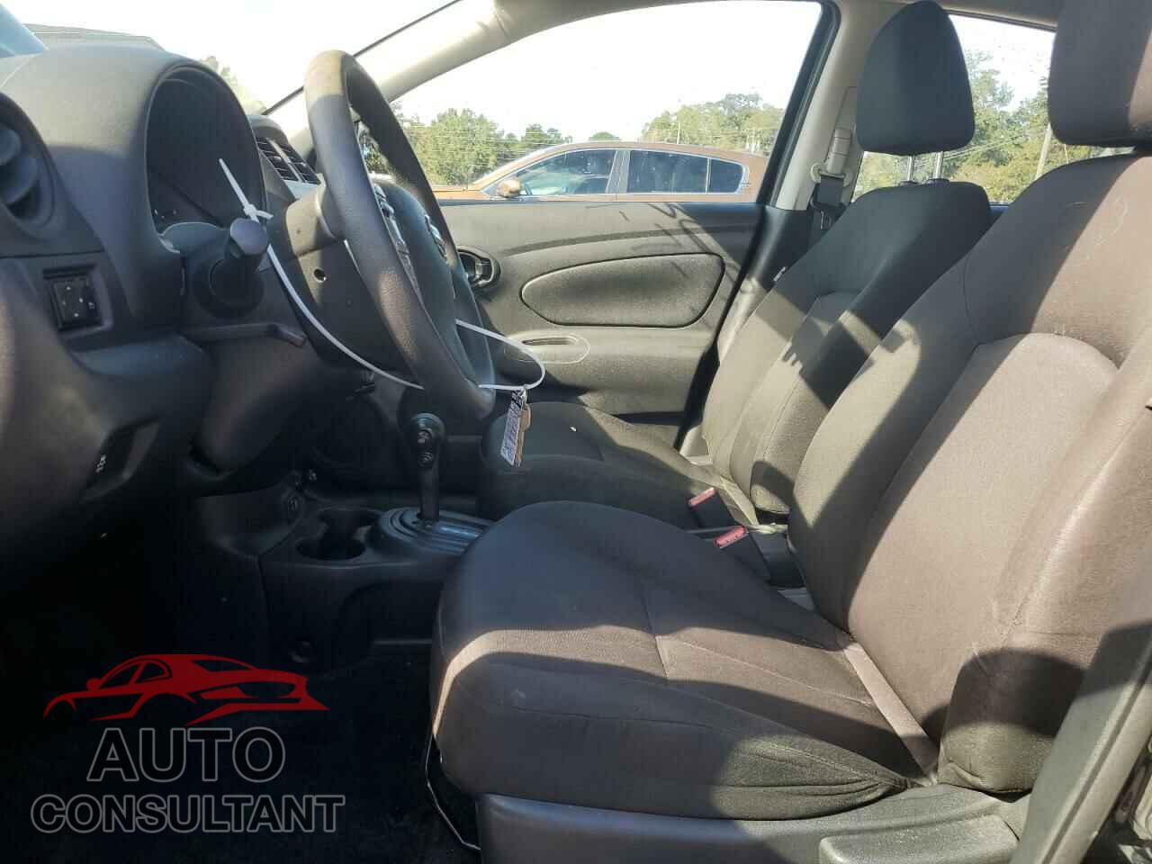 NISSAN VERSA 2019 - 3N1CN7AP3KL804126