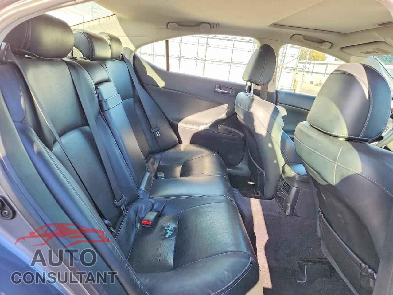 LEXUS IS 2012 - JTHCF5C29C5054876