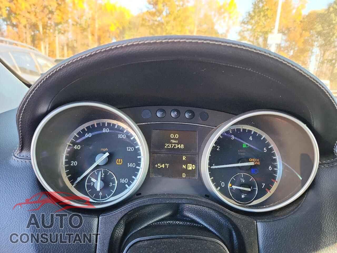 MERCEDES-BENZ GL-CLASS 2011 - 4JGBF7BEXBA644607