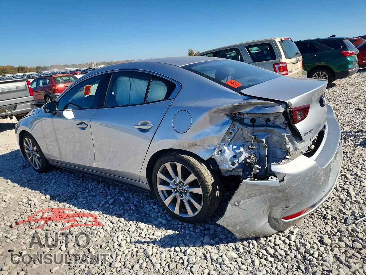 MAZDA 3 2019 - JM1BPACL5K1110653