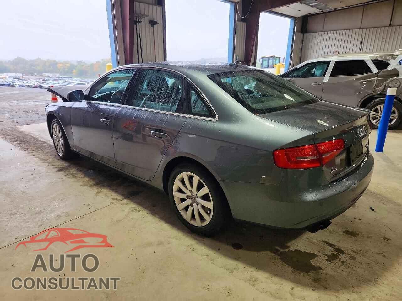 AUDI A4 2013 - WAUBFAFL9DN015858