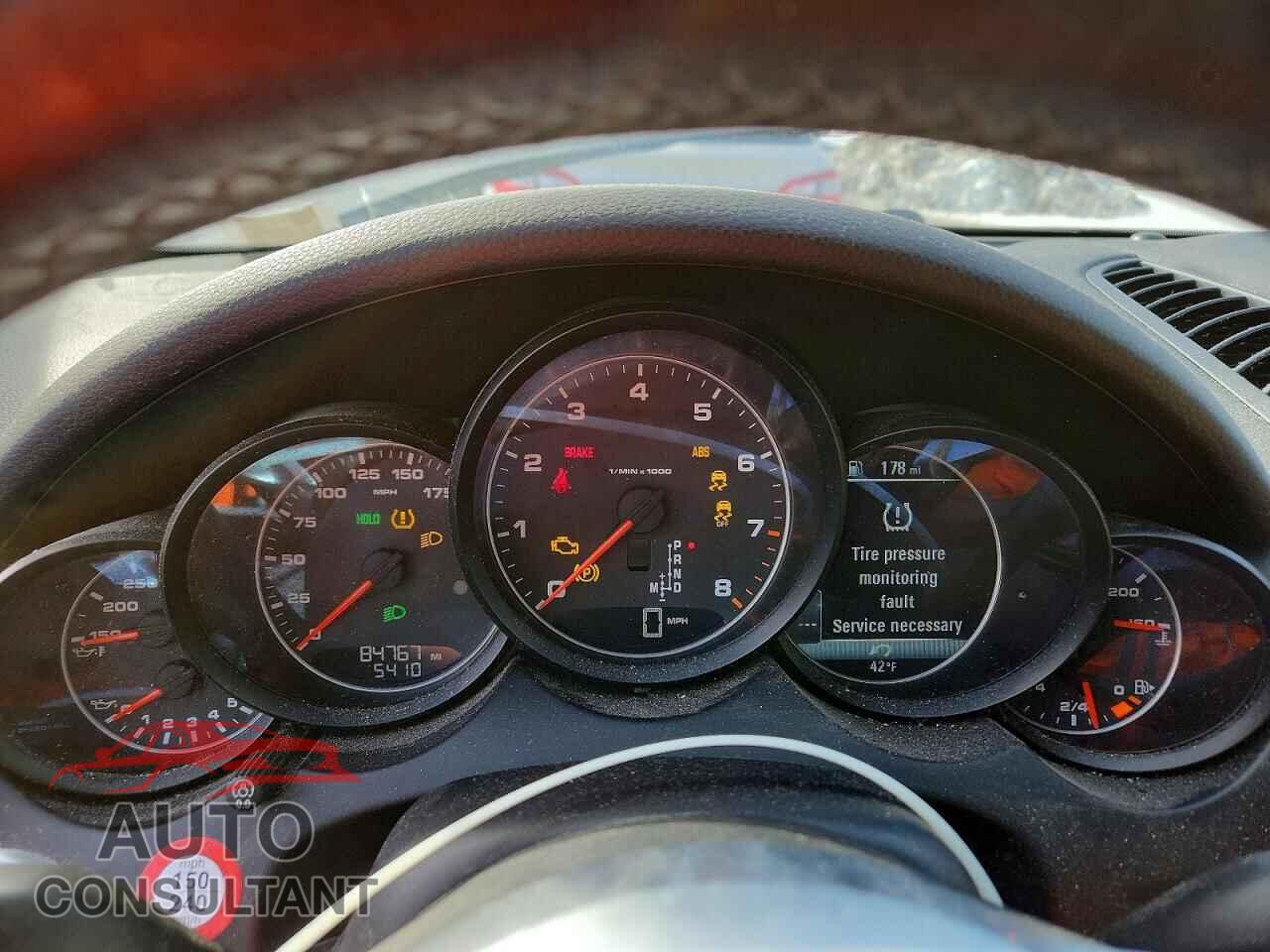 PORSCHE CAYENNE 2017 - WP1AA2A26HKA92064