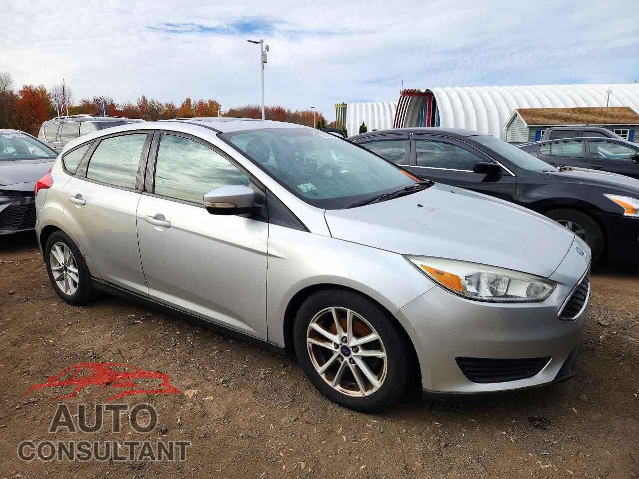 FORD FOCUS 2016 - 1FADP3K22GL240100
