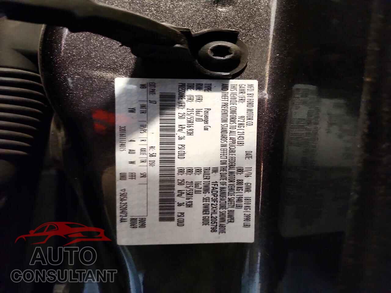 FORD FOCUS 2017 - 1FADP3F2XHL205798