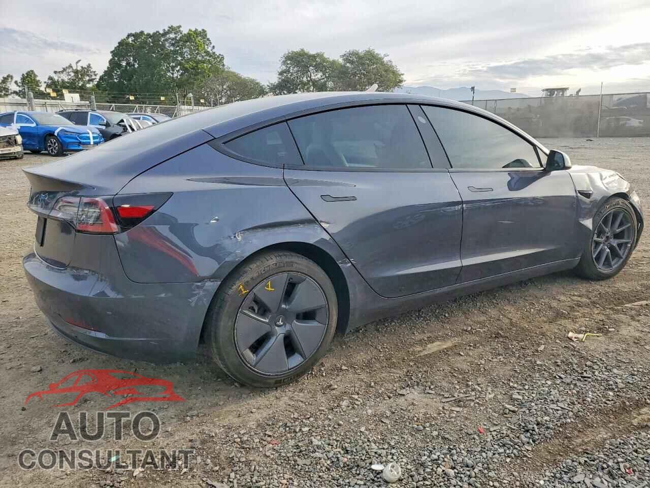 TESLA MODEL 3 2022 - 5YJ3E1EB0NF229298