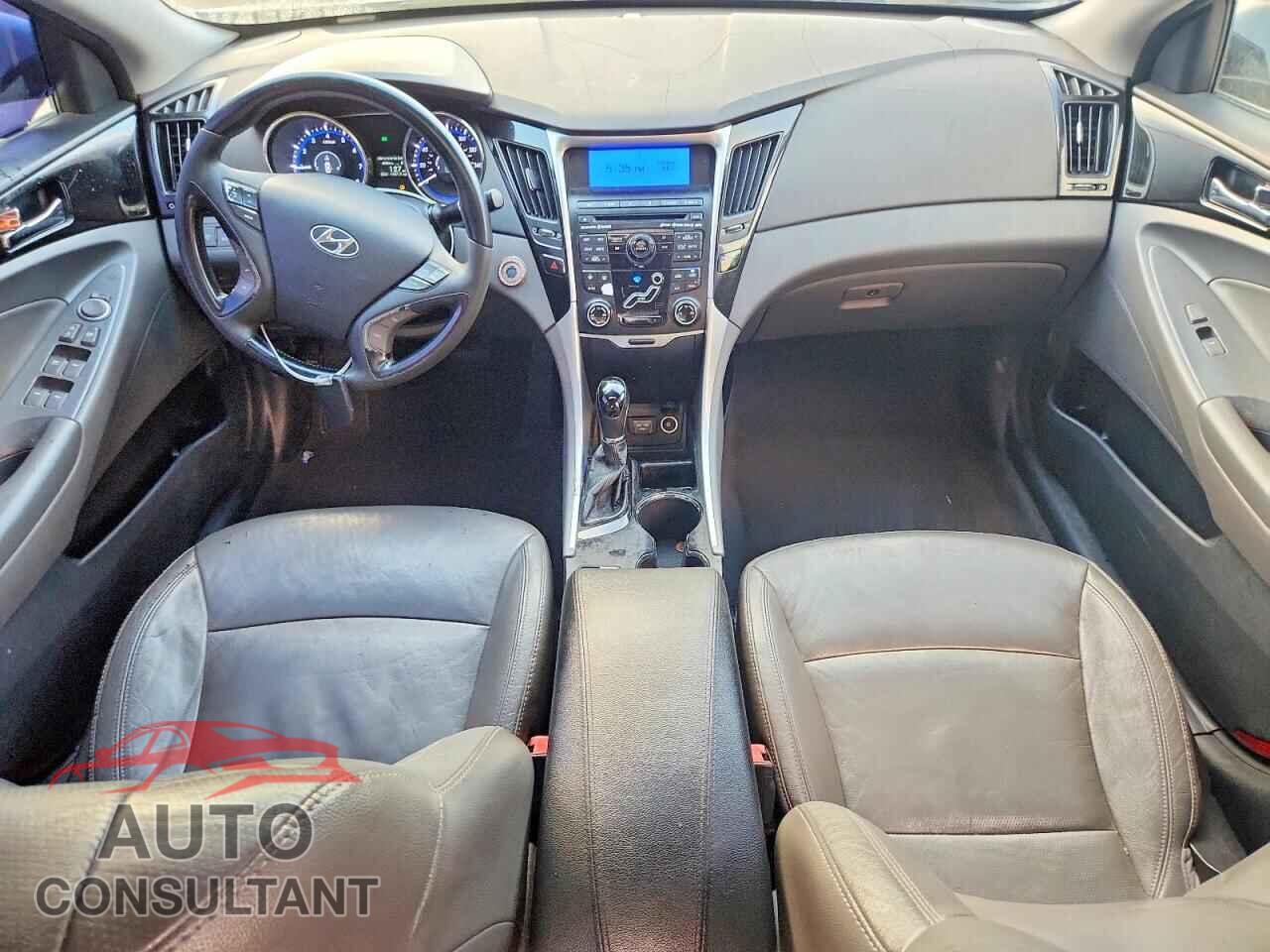 HYUNDAI SONATA 2011 - 5NPEC4AC0BH267416