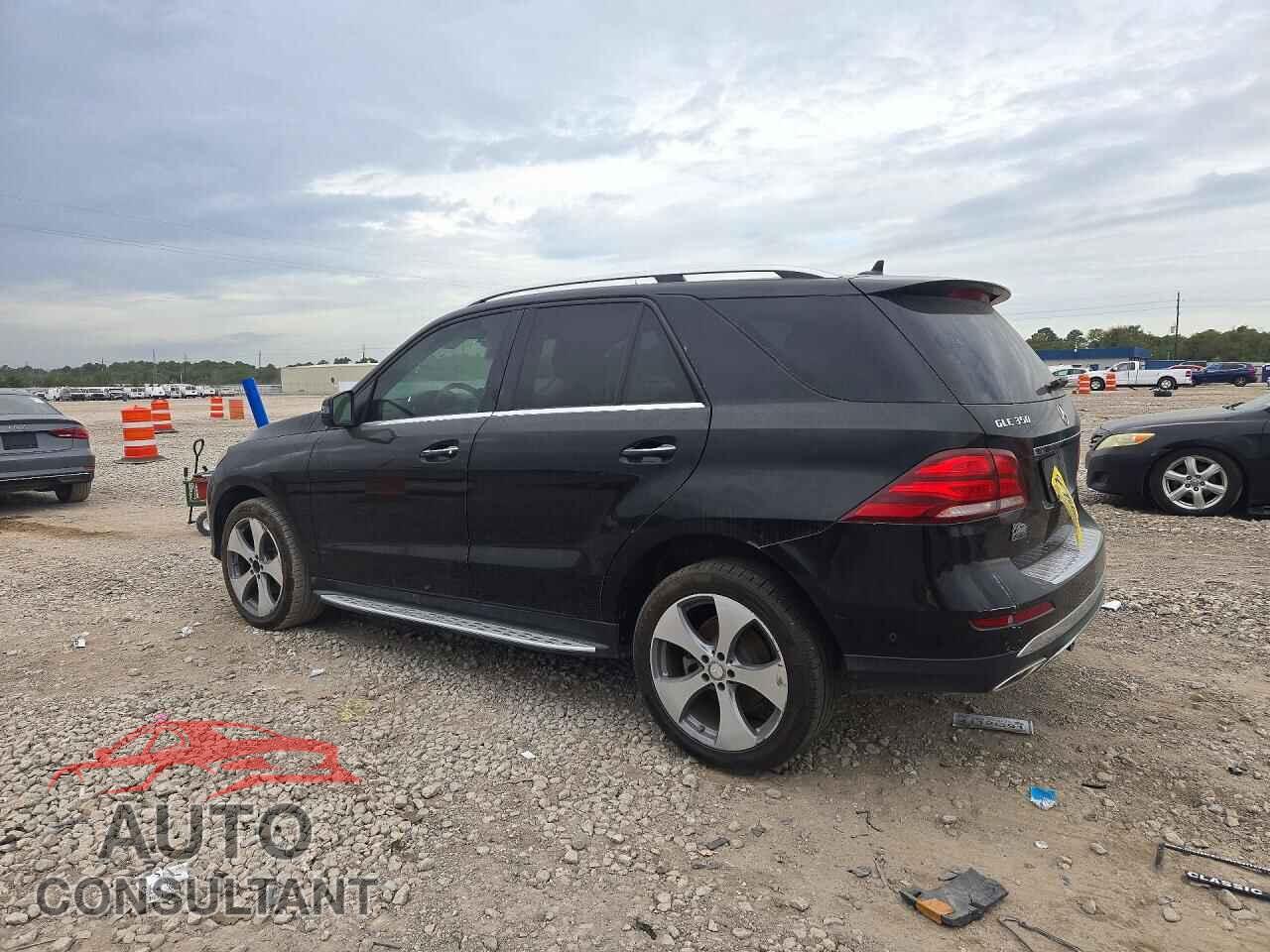 MERCEDES-BENZ GLE-CLASS 2016 - 4JGDA5JB4GA808332
