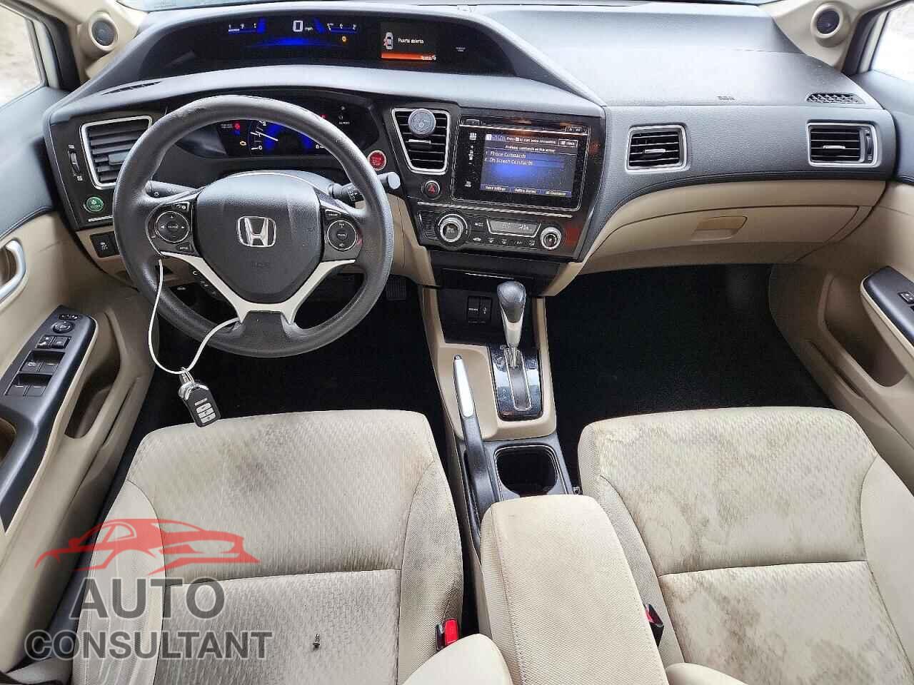 HONDA CIVIC 2015 - 19XFB2F8XFE084907