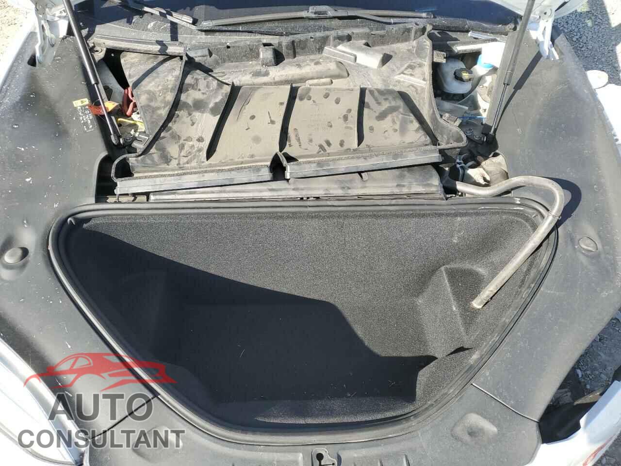 TESLA MODEL S 2017 - 5YJSA1E12HF233744