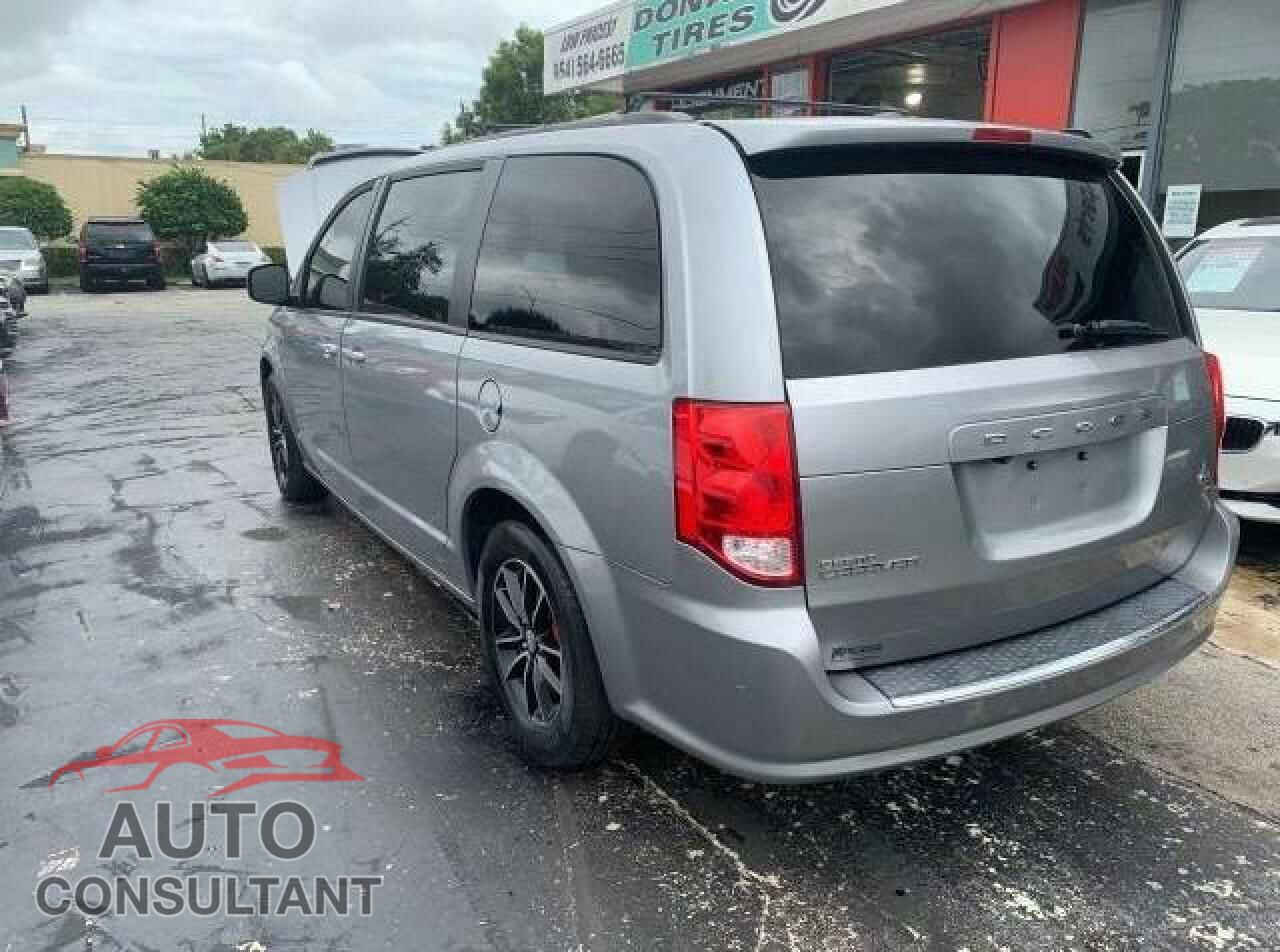 DODGE CARAVAN 2019 - 2C4RDGEG1KR563044