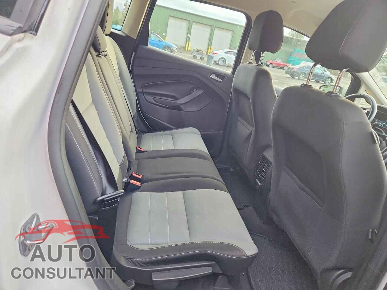 FORD CMAX 2016 - 1FADP5AU7GL108156