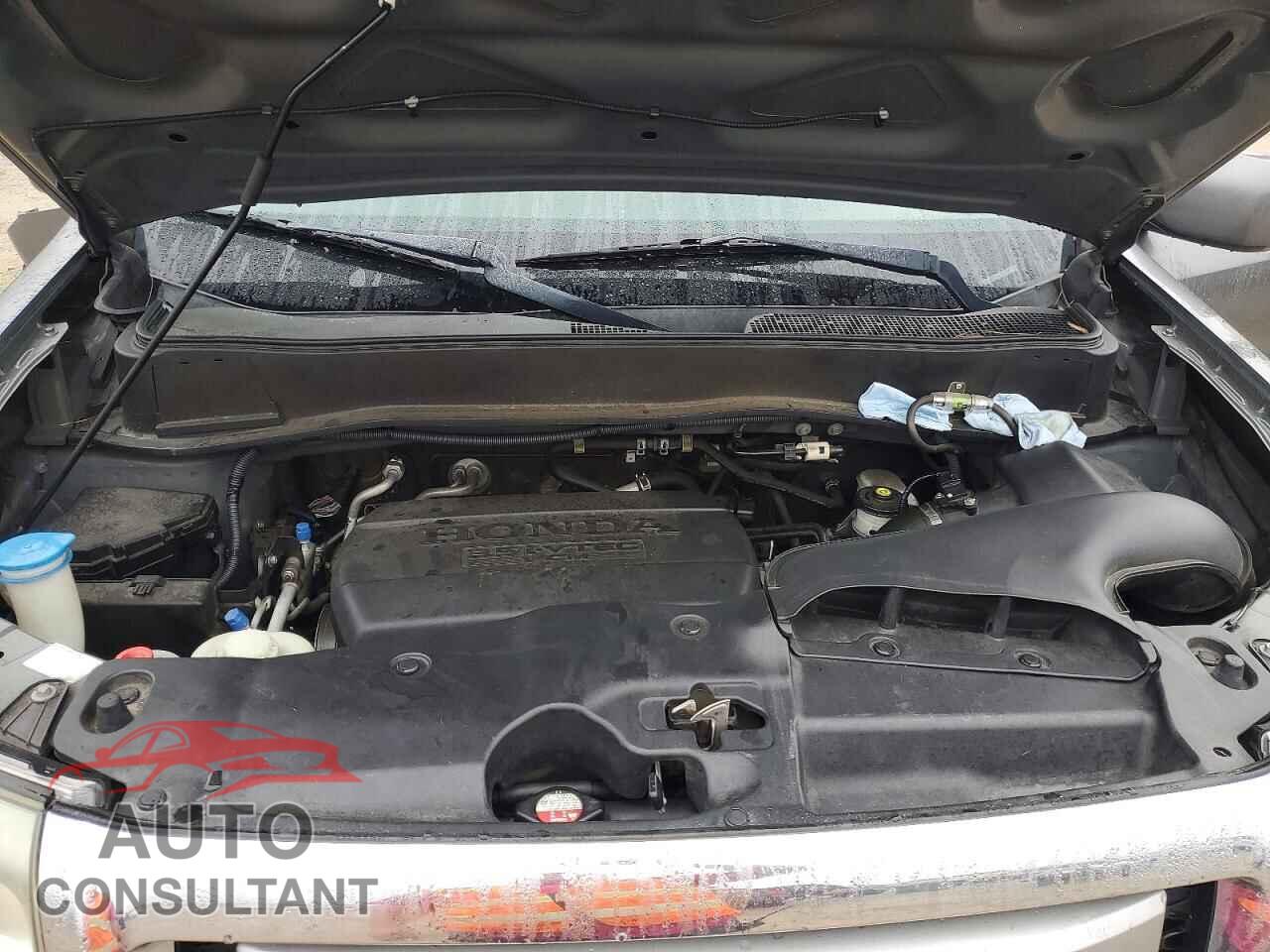 HONDA PILOT 2011 - 5FNYF4H40BB055889