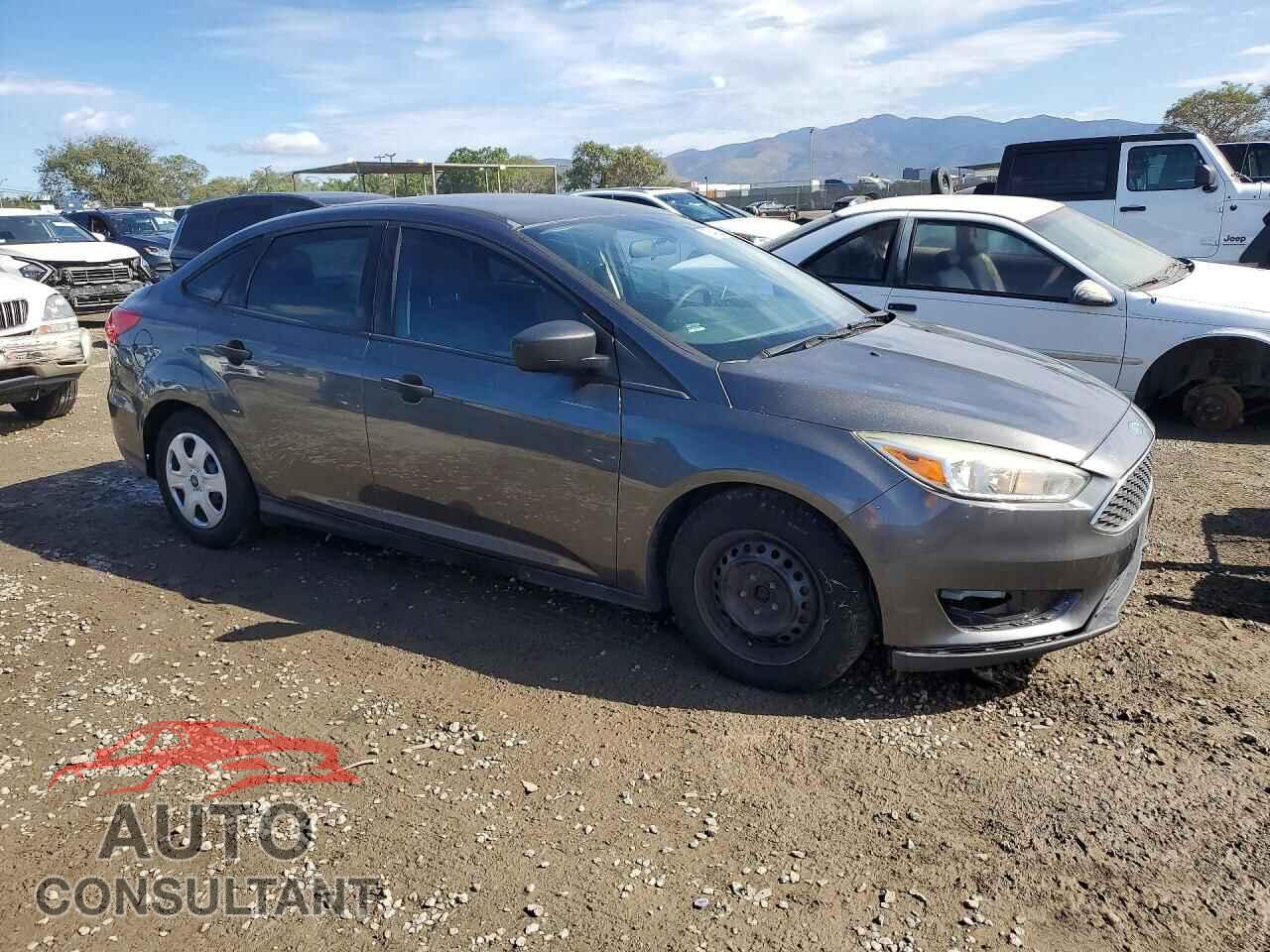 FORD FOCUS 2015 - 1FADP3E21FL256492