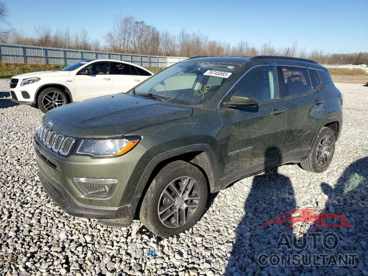 JEEP COMPASS 2018 - 3C4NJDBB8JT252558