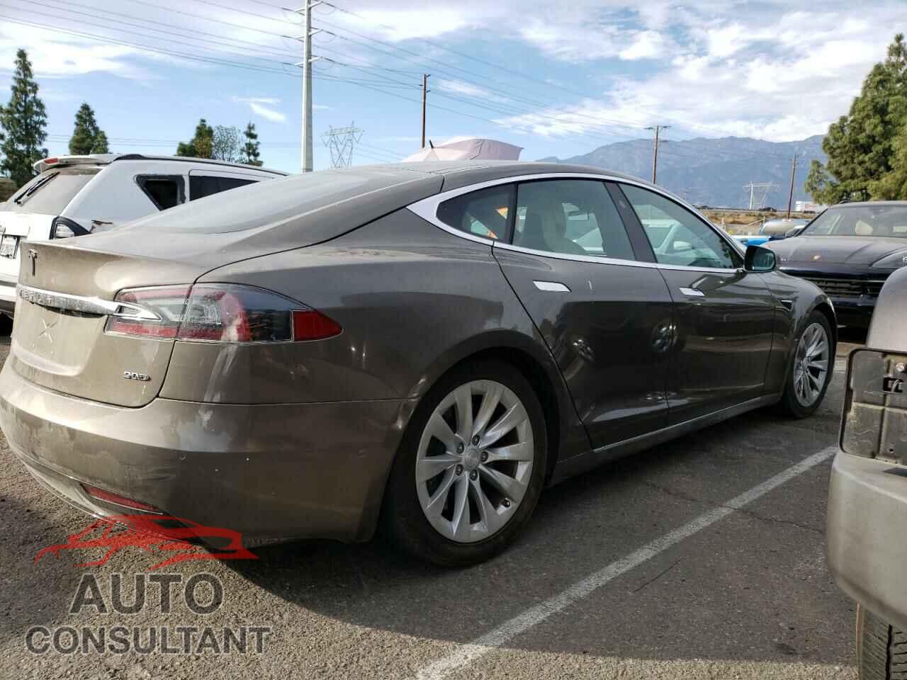 TESLA MODEL S 2017 - 5YJSA1E2XHF173740